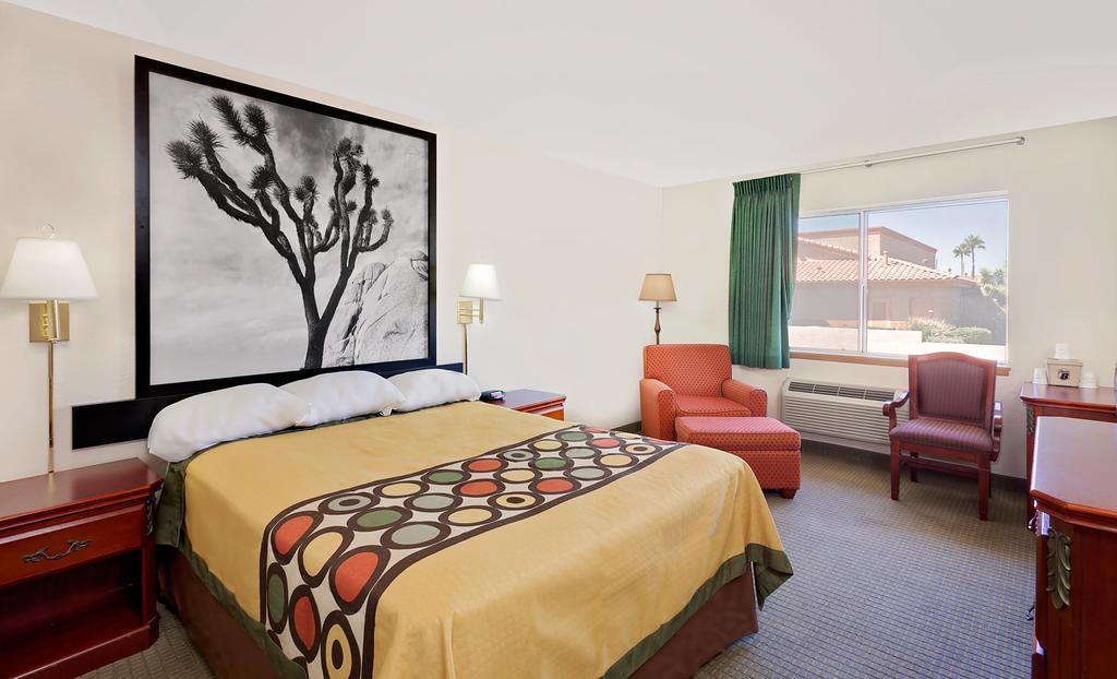 Motel Super 8 By Wyndham Yucca Val/Joshua Tree Nat Pk Area Yucca Valley Exterior foto